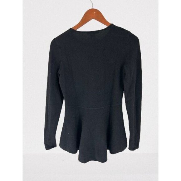 Scoop NYC Black Cashmere Long Sleeve Peplum Pullover Sweater Size Small - Picture 2 of 5